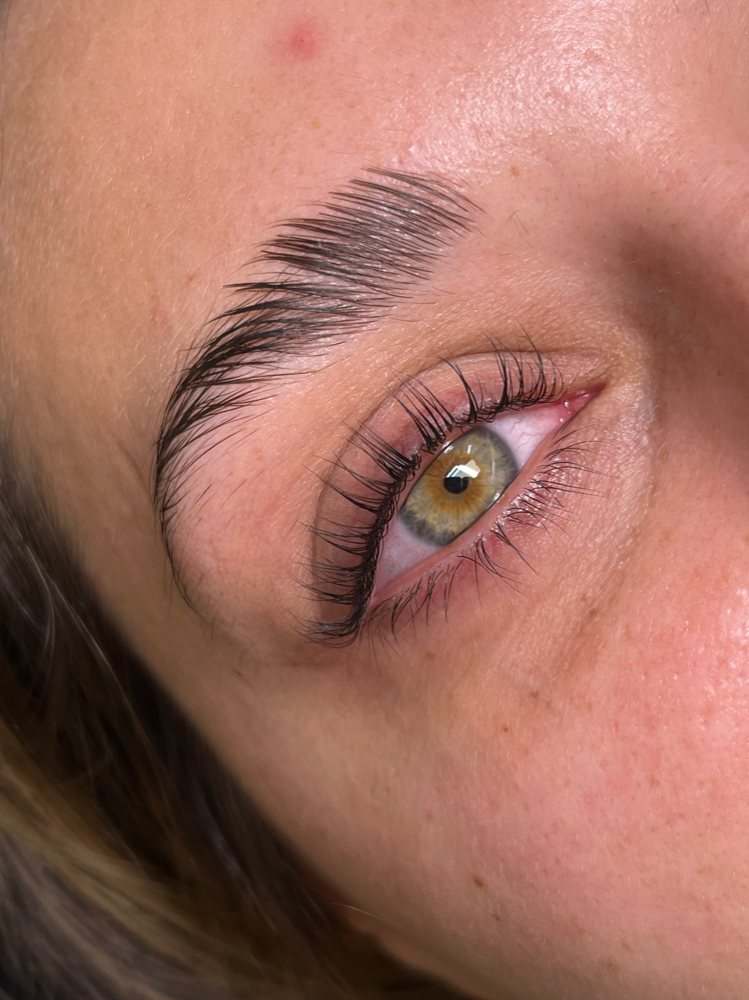 Lash lift and tint result